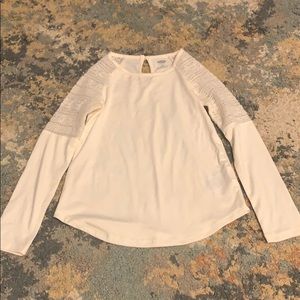 Long sleeved with crochet like sleeve shirt